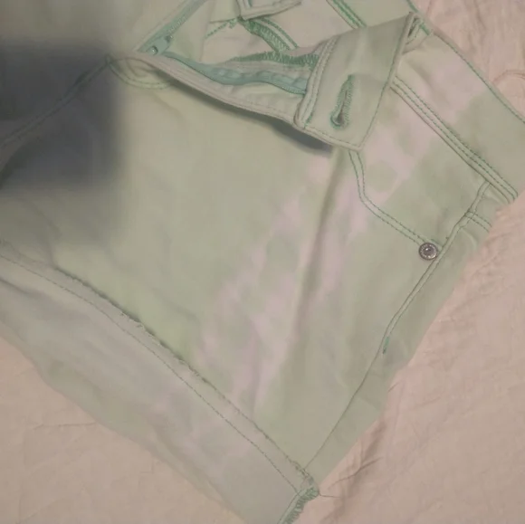 Jordache brand shorts, mint green and white tie dye, size 18 girls - Picture 4 of 7